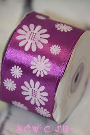 Атласная лента с цветами шир. 50 мм., цв.фиолетовый