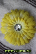 Цветок Пион, диаметр 9-10 см., лимонный.